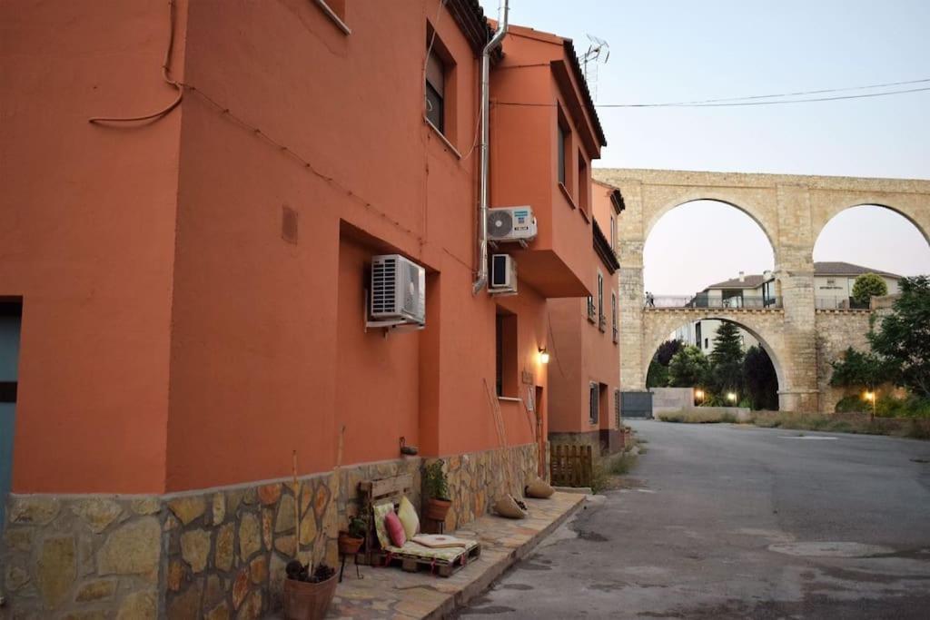 Апартаменты La Buhardilla. Aparcamiento Exterior Privado Теруэль Экстерьер фото